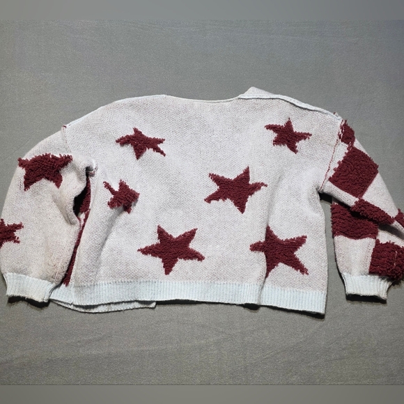 POL EUC Burgundy and Grayish Blue Star Checkered Cardigan PTP 22 Length 22 - Picture 2 of 3